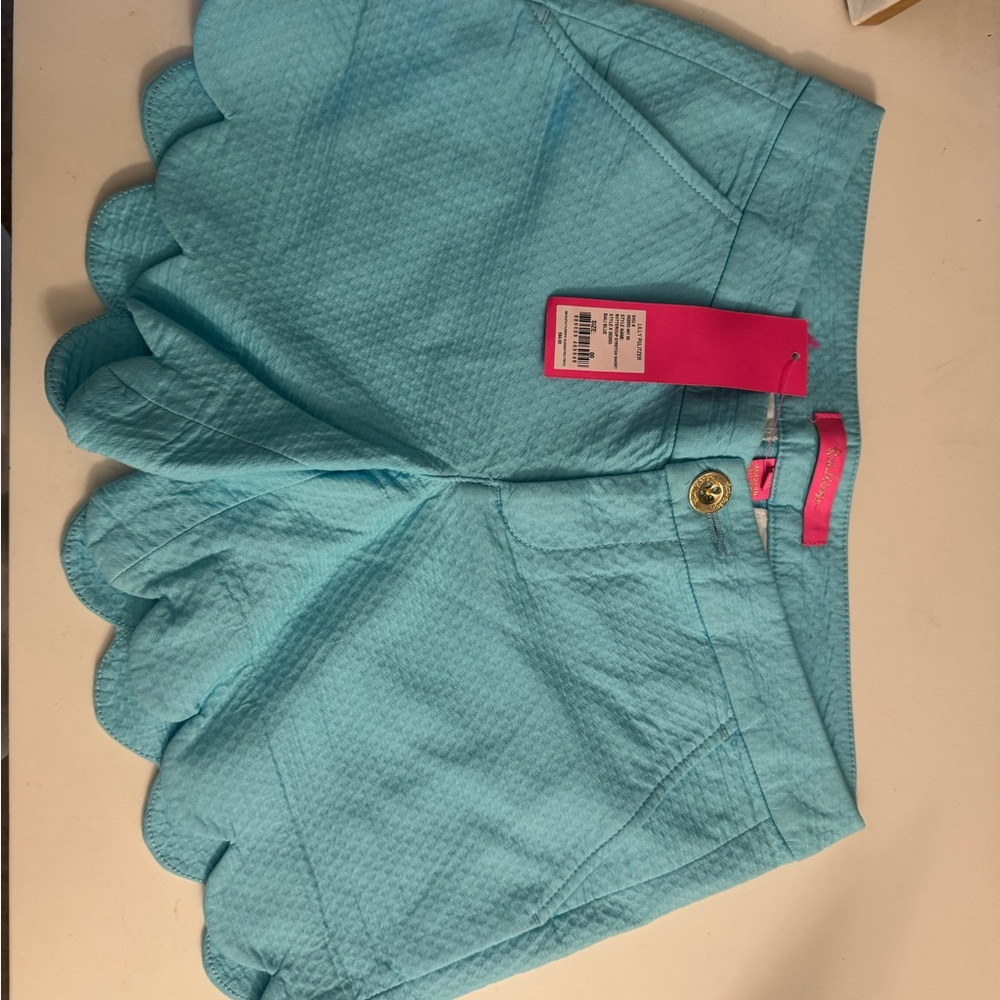 Lilly Pulitzer buttercup stretch short in Bali blue - Picture 2 of 3